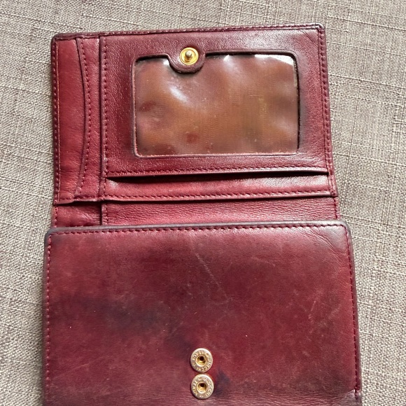 Valentino Deep Burgundy Leather Card Case with Gold V Logo - Picture 5 of 12